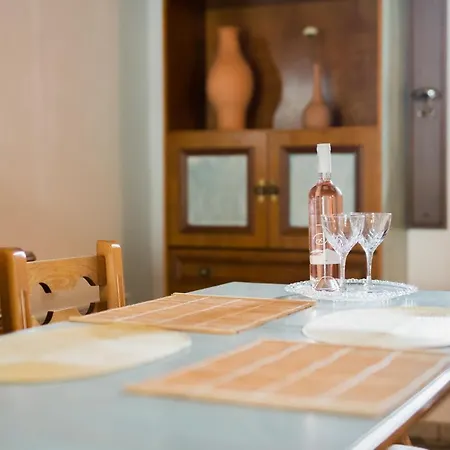 Case de vacanță Tianna House *